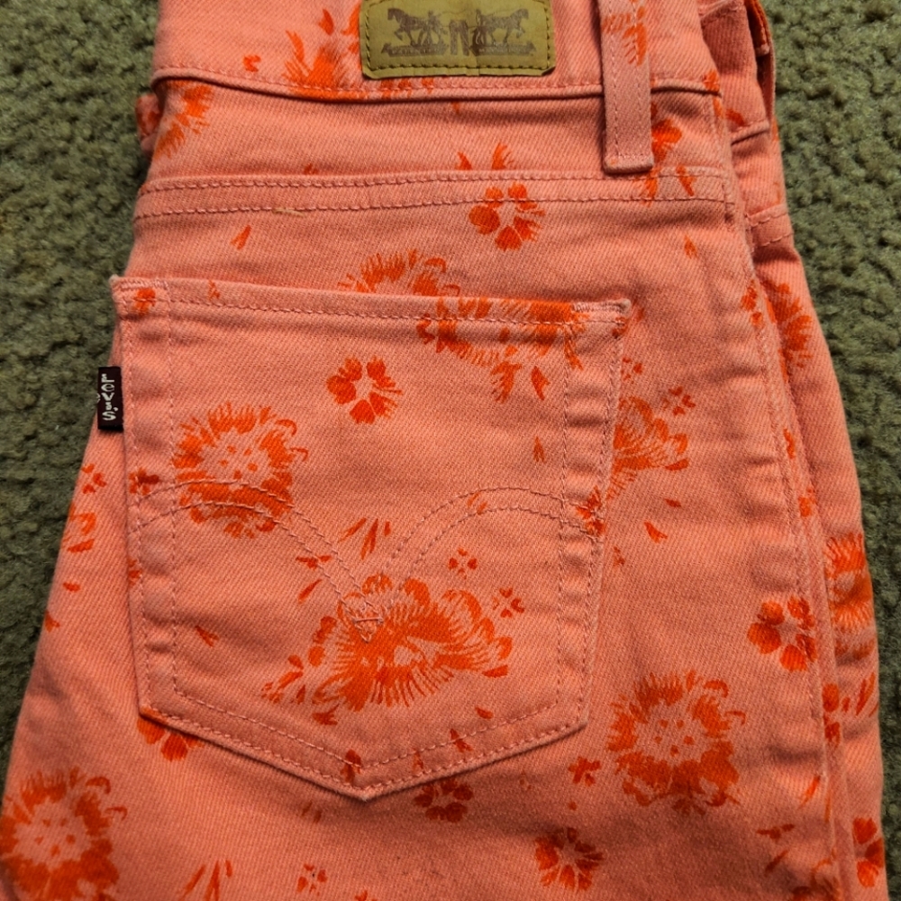 Levi,  floral print jeans, sz 27, like new